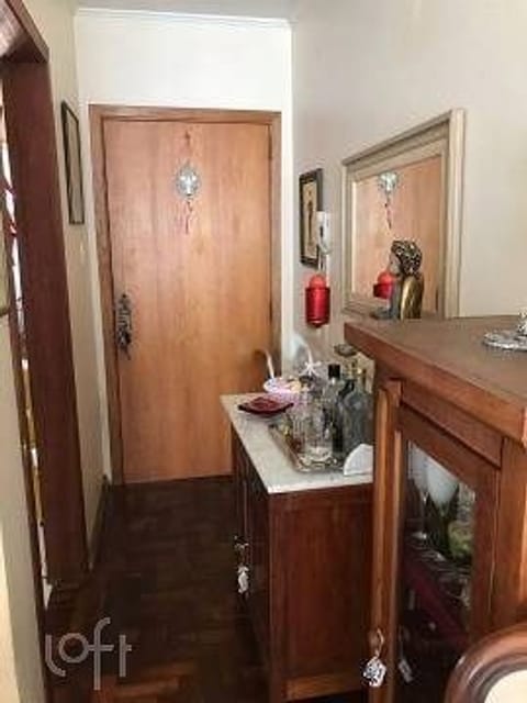 Image 1 - 252743